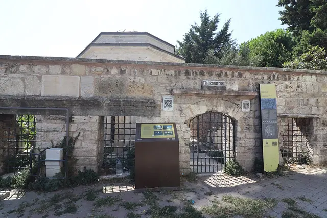 Tahir Ağa Camii