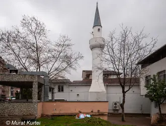 Arap Hekim Camii