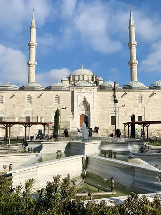 Fatih Camii