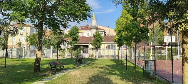 Melek Hatun Camii