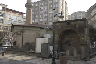 Şeyh Tennuri Camii