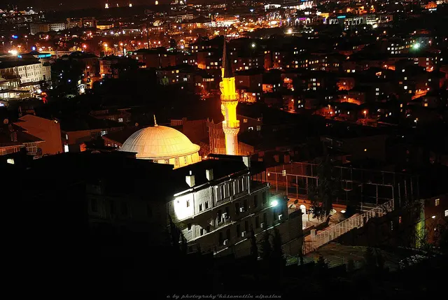 Şehit Onur Ensar Ayanoğlu Camii