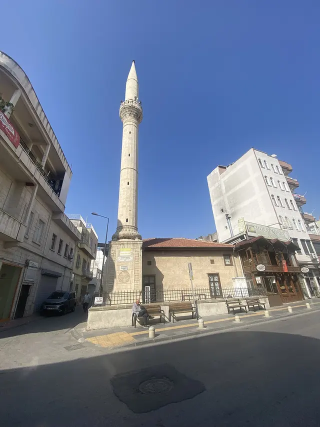 Mağribi Camii