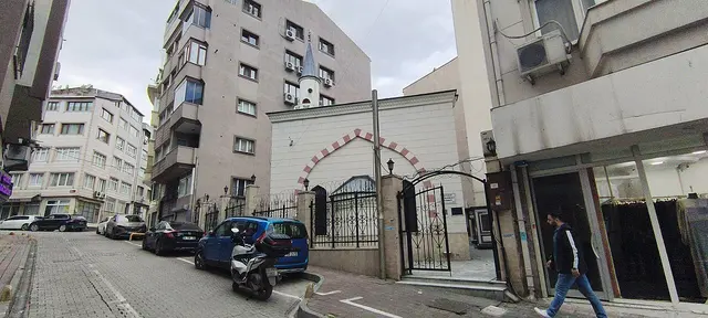Leblebici Camii