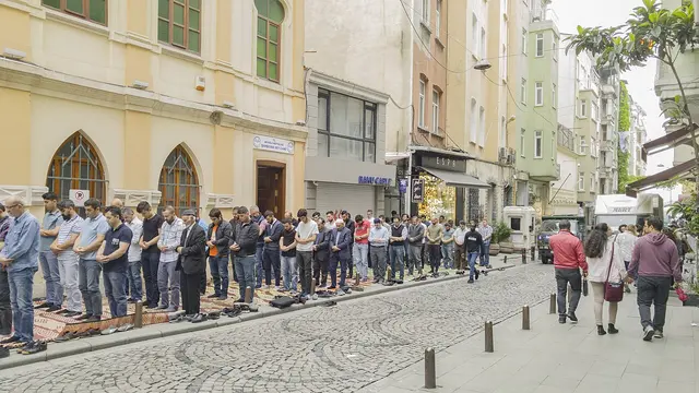 Şehsuvar Camii