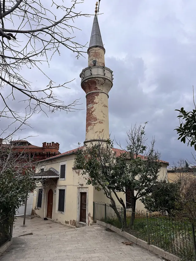 Mesnevihane Camii