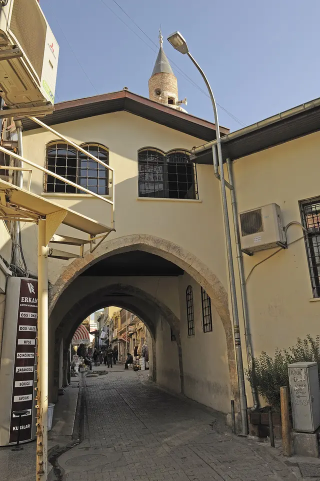 Tahtalı Camii, Adana