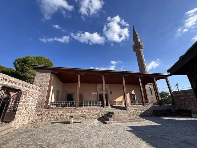 Babakale Camii