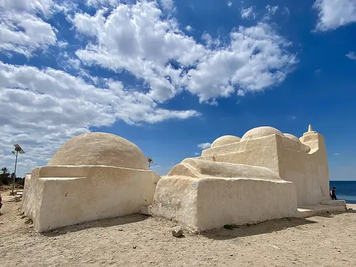 مسجد سيدي يأتي