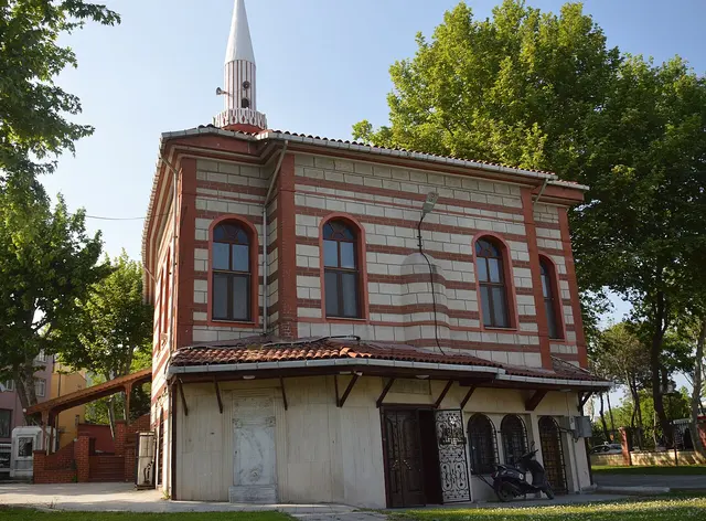 Yusuf Şucaeddin Camii