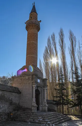 Kilise Camii Güzelyurt