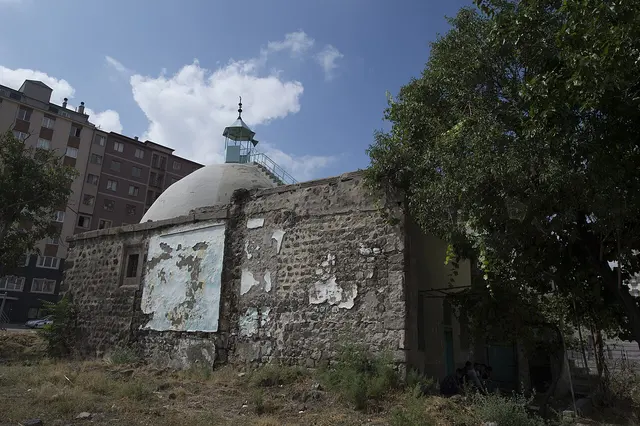 Gubaroğlu Camii
