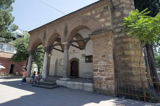 Kurşunlu Camii, Edremit
