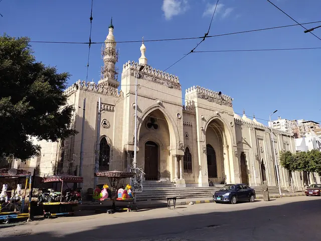 İmam Busirî Camii