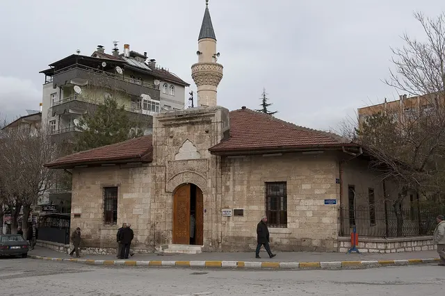Hacıbeyler Camii
