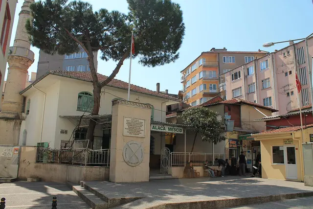 Alaca Mescit, Balıkesir