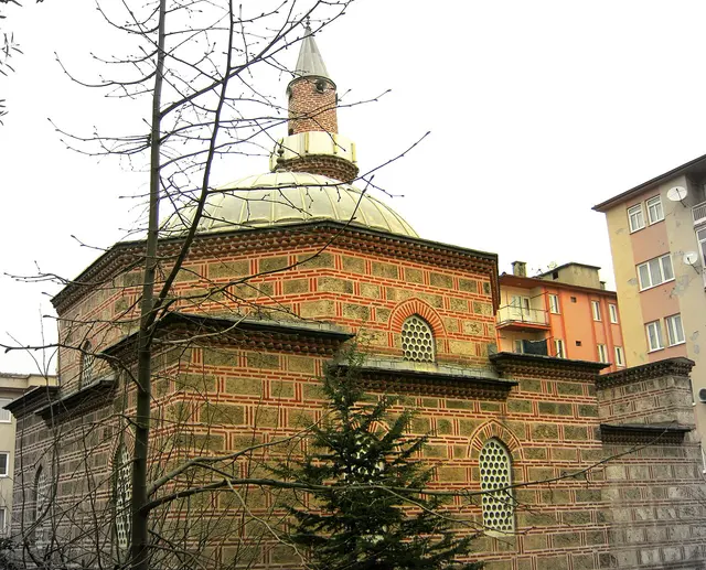 İbn-i Bezzaz Camii