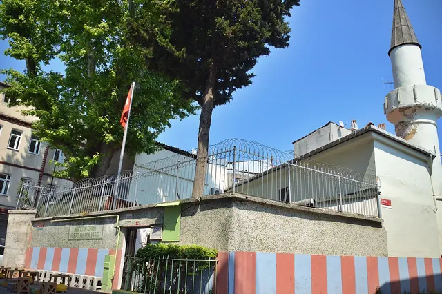 Hacı İsa Camii