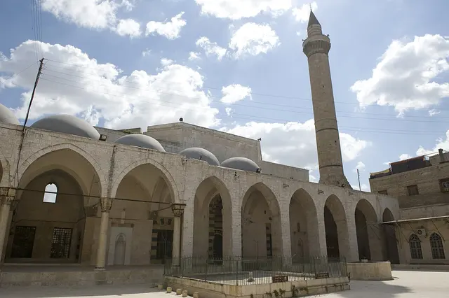 Behram Paşa Camii