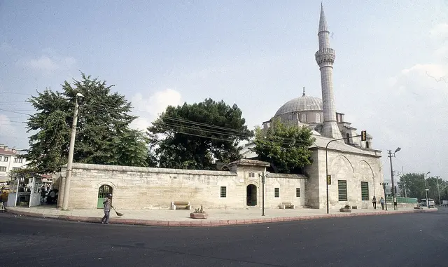 Semiz Ali Paşa Camii