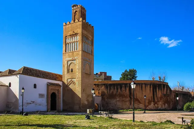 El-Meşver Camii