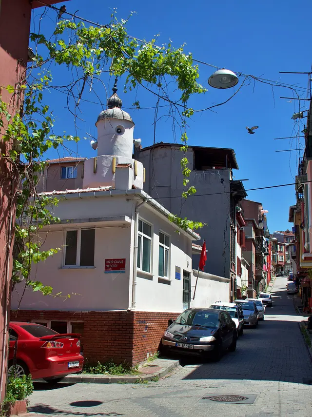 Hızır Çavuş Camii