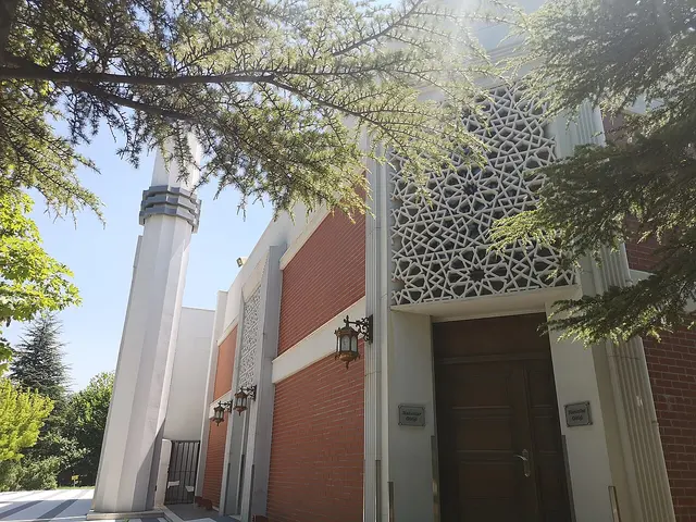 Gazze Camii