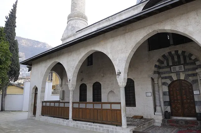 Şeyh Ali Camii