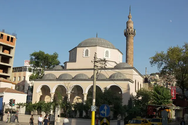 Çorakkapı Camii