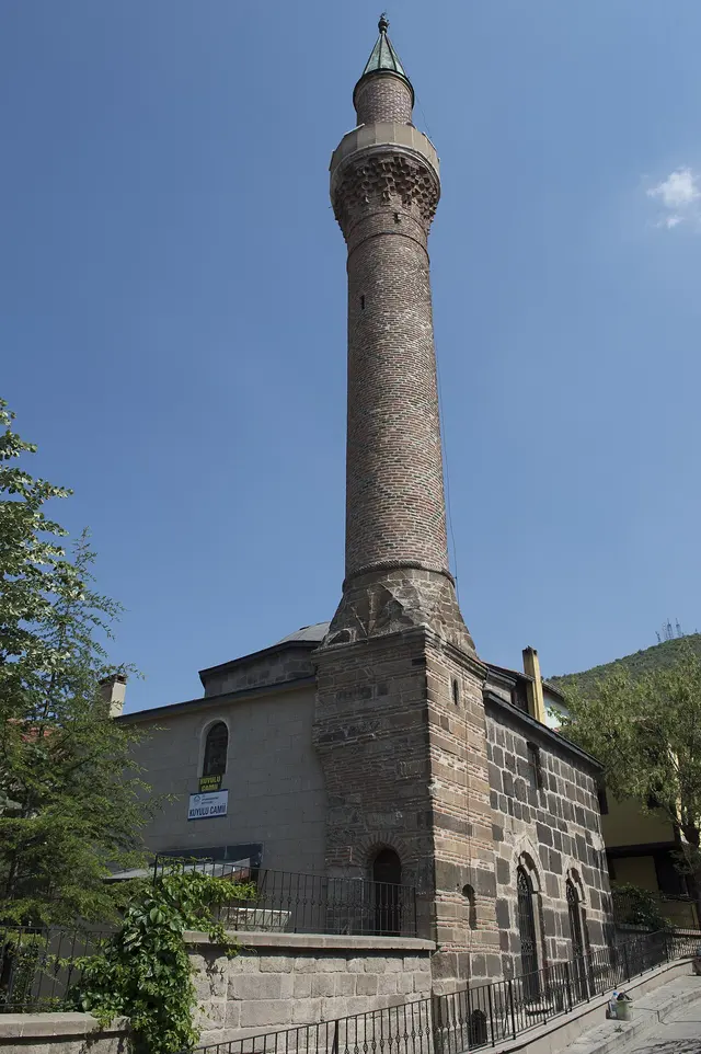 Kuyulu Camii