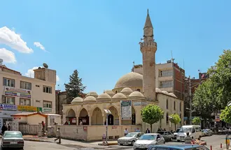 Yenipınar Camii