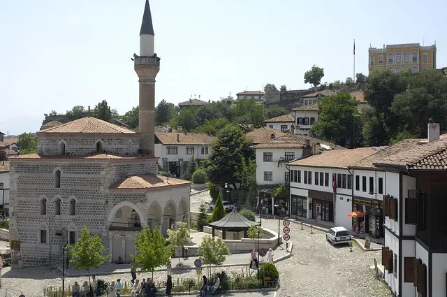 Kazdağlı Camii